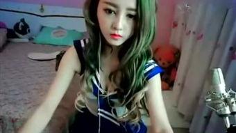 国产主播超大尺度在线,在线直播引发热议