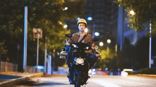 国产在线演绎和外卖